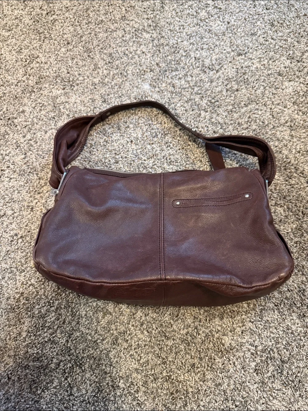 B Makowsky Women's Brown Leather Shoulder Bag. See ink stains on interior lining